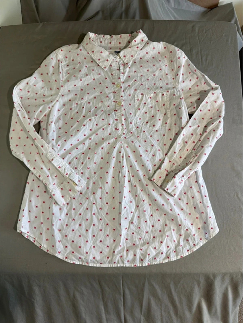 Old Navy Women's Classic Long Sleeve Foxes Lightweight Button Up Size S Petite